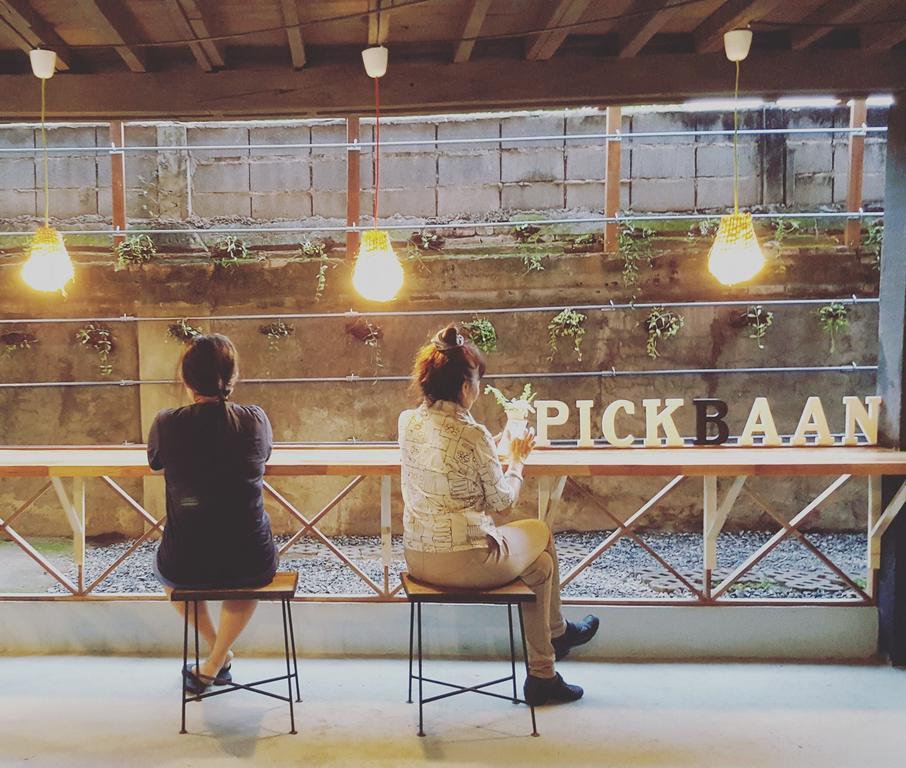 بيت شباب Pickbaan لامفون المظهر الخارجي الصورة